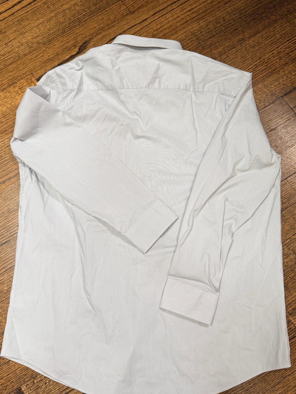 NWT Calvin Klein Tech Active Stretch Dress Shirt Gray 16-16.5 32-33 - Picture 3 of 3